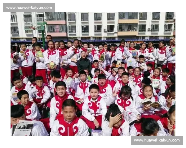 南疆绿茵星火燃